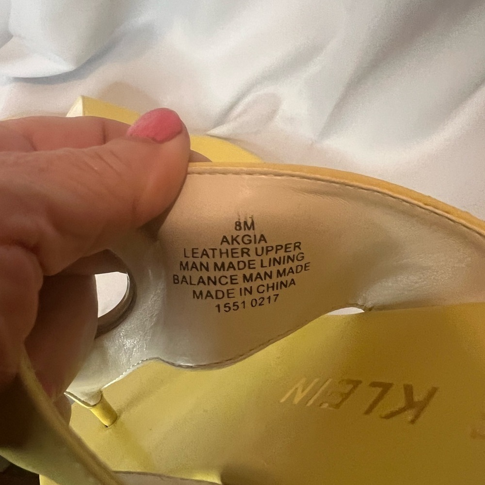 Anne Klein Yellow Gold Sandals Vibrant Minimalist Design - Picture 7 of 7